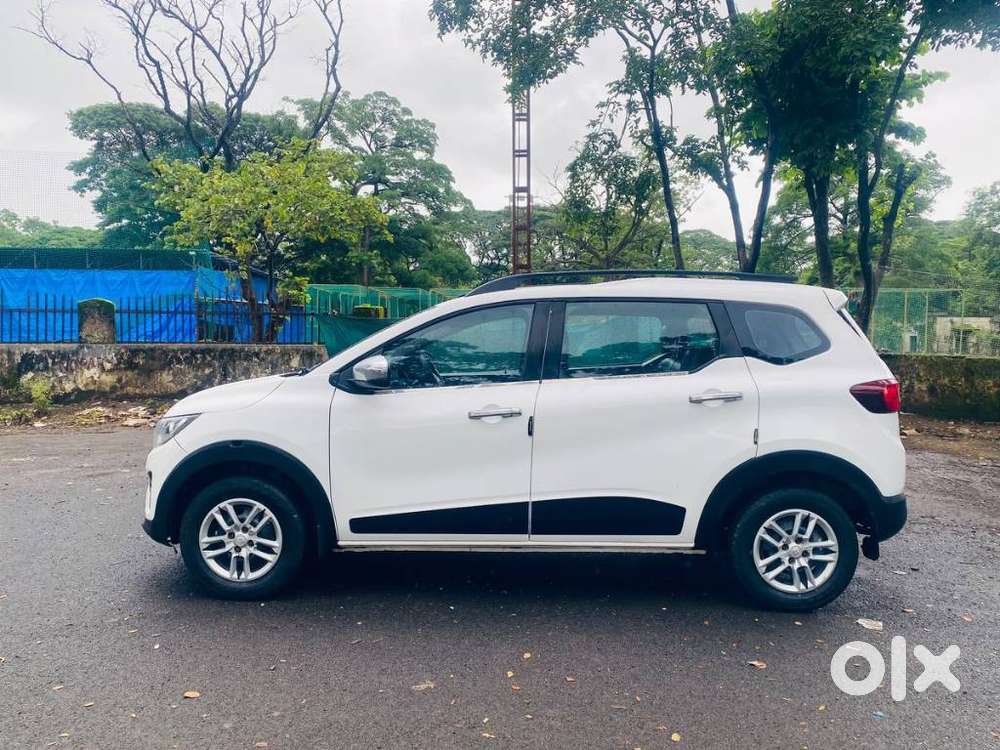 Renault Triber Rxt, 2022, Petrol