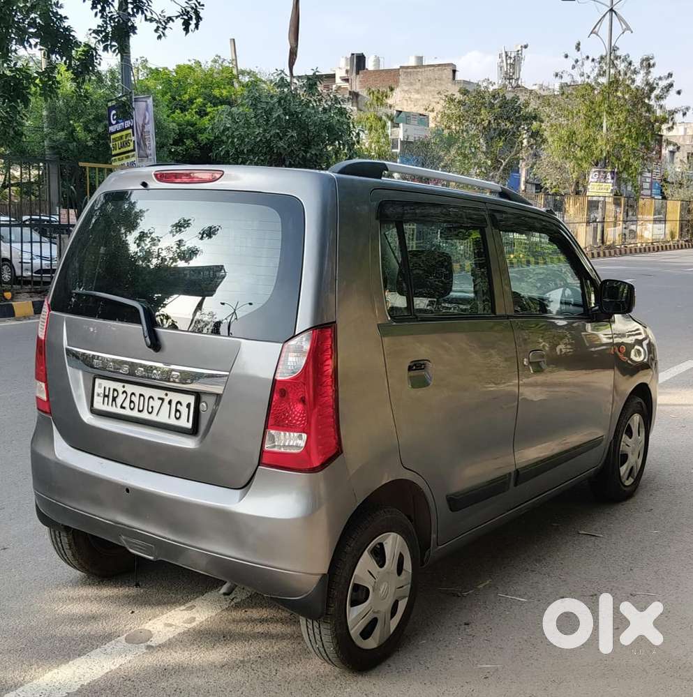 Maruti Suzuki Wagon R 1.0 Vxi Plus Amt, 2017, Petrol