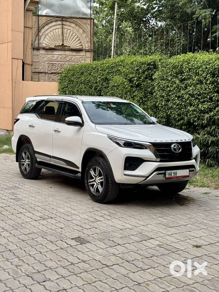 Toyota Fortuner 2.7 2wd At, 2024, Petrol