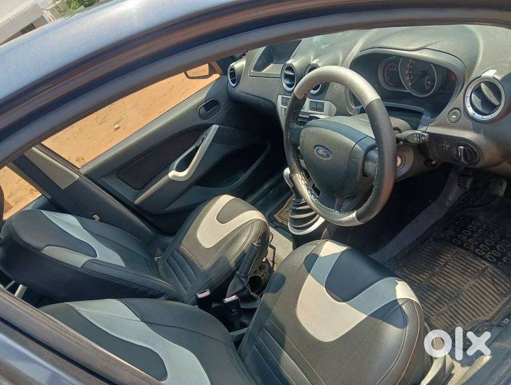 Ford Figo 2010-2012 Diesel Zxi, 2010, Diesel