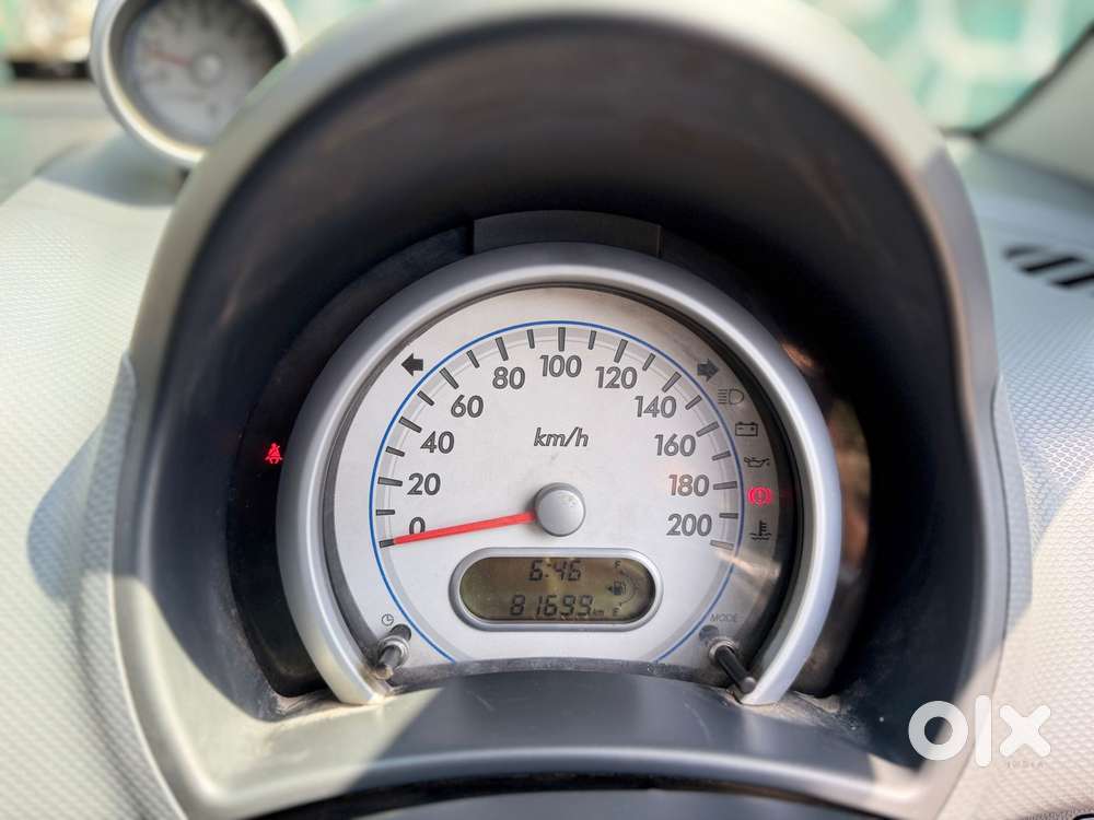 Maruti Suzuki Ritz, 2012, Petrol