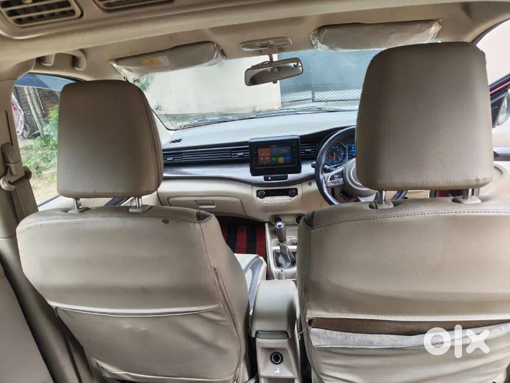 Maruti Suzuki Ertiga Zxi (o) 2024 Petrol Manual 25000 Km