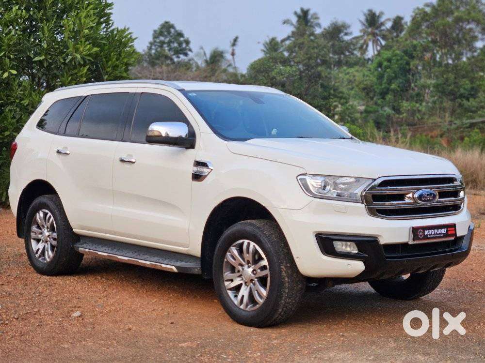 Ford Endeavour 3.2 Titanium At 4x4, 2016, Diesel