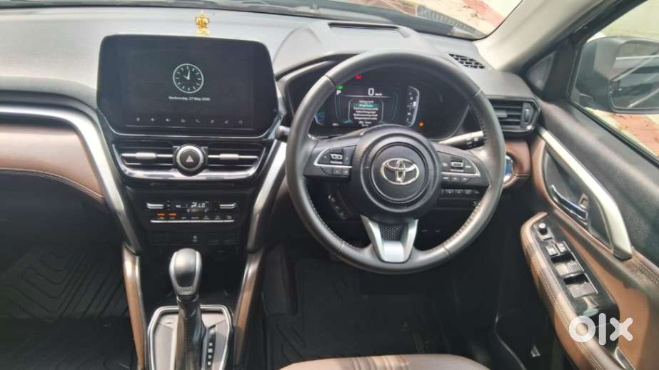 Toyota Urban Cruiser Hyryder 1.5 V Hybrid, 2025, Petrol