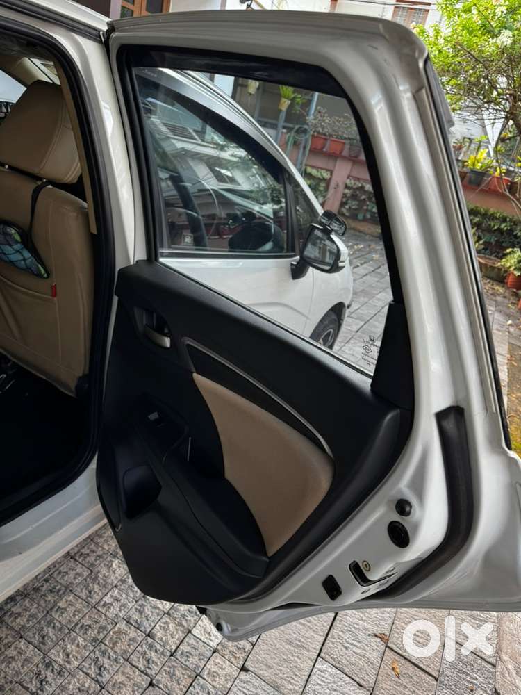 Honda Jazz Petrol 2017
