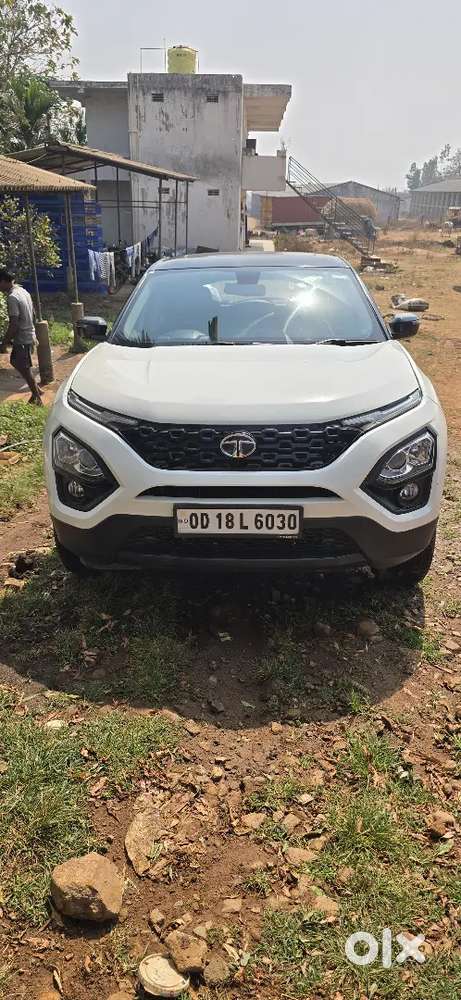 Tata Harrier Dual Tone Higher Model