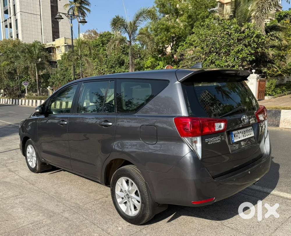 Toyota Innova Crysta Gx At 2016