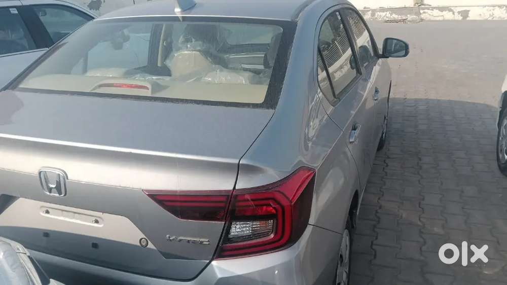 Honda Amaze Petrol Mt 2026