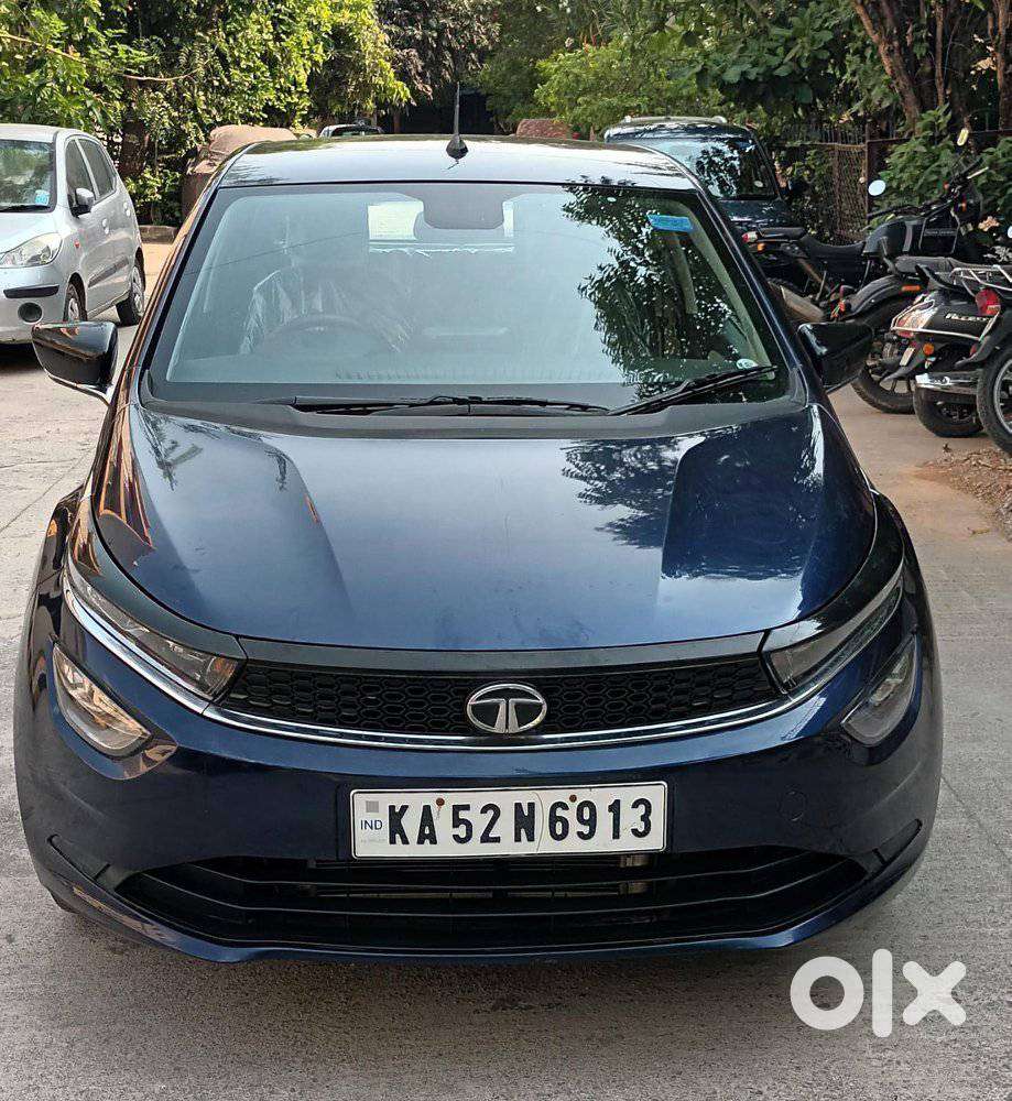 Tata Altroz Xz, 2022, Petrol