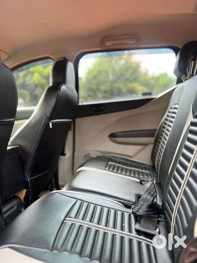 Renault Triber Rxz Easy-r Amt, 2022, Petrol