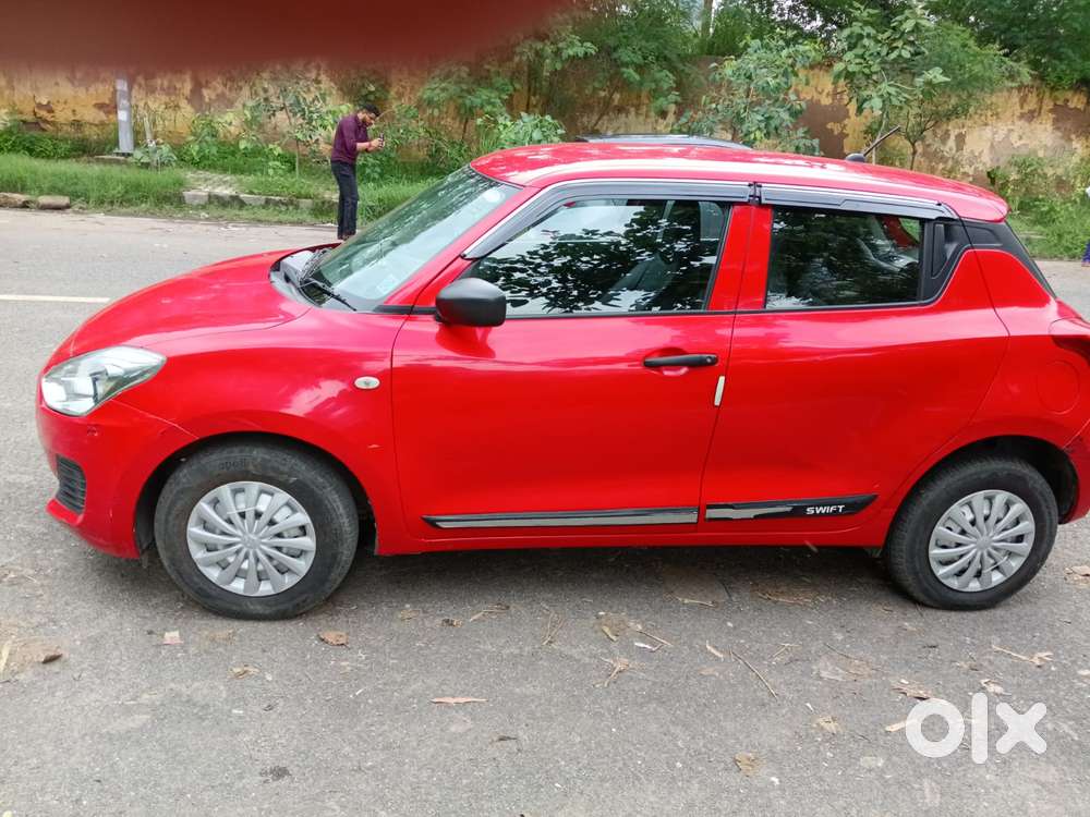 Maruti Suzuki Swift 1.2 Lxi (o), 2020, Petrol