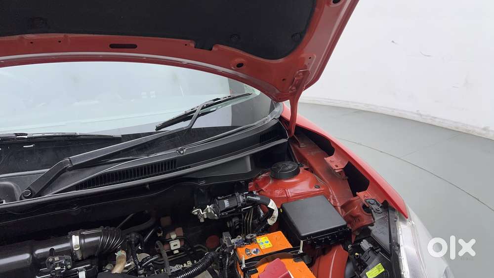 Maruti Suzuki Swift Amt Vvt Vxi, 2022, Petrol