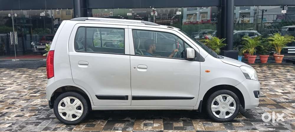Maruti Suzuki Wagon R Vxi, 2015, Petrol