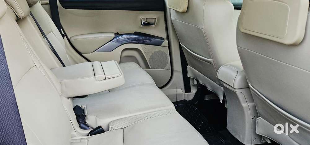 Mitsubishi Outlander Chrome, 2011, Petrol