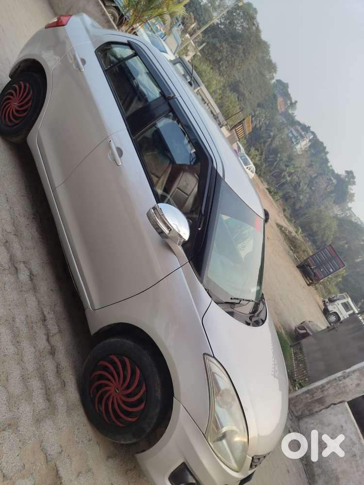 Maruti Suzuki Swift Dzire Vdi (o), 2016, Diesel