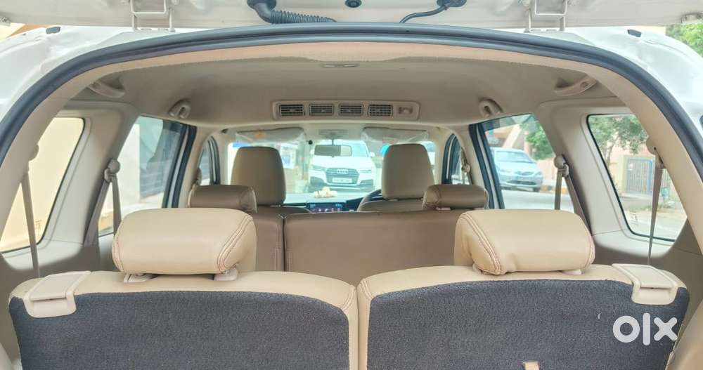 Maruti Suzuki Ertiga Zxi At Petrol, 2020, Petrol