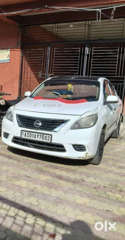 Nissan Sunny 2012 Petrol 75000 Km Driven