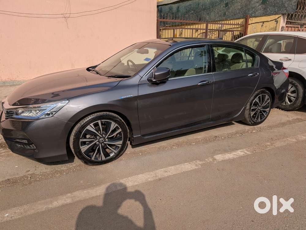 Honda Accord 2.0 Hybrid At Petrol, 2016, Petrol