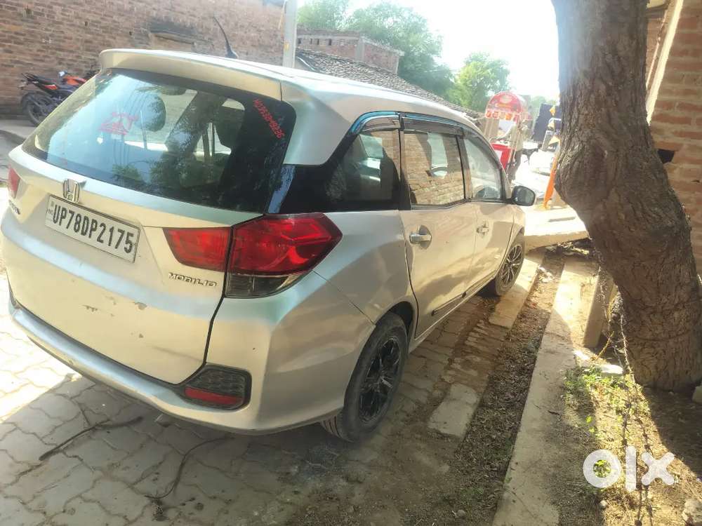 Honda Mobilio 2014 Diesel 80000 Km Driven