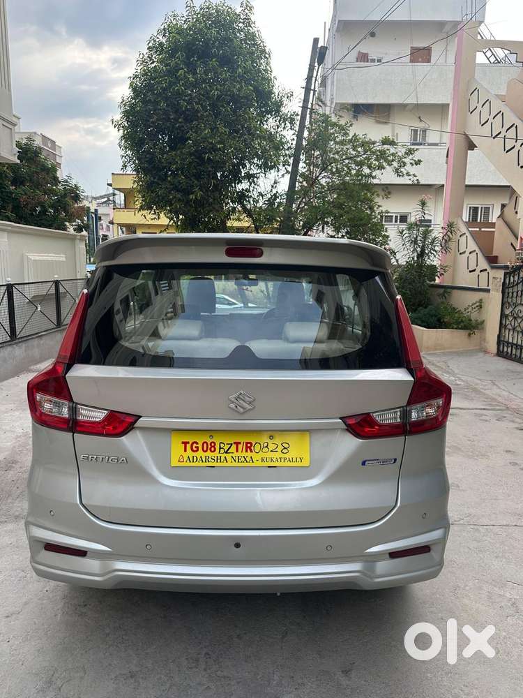 Maruti Suzuki Ertiga 1.5 Vxi, 2022, Petrol