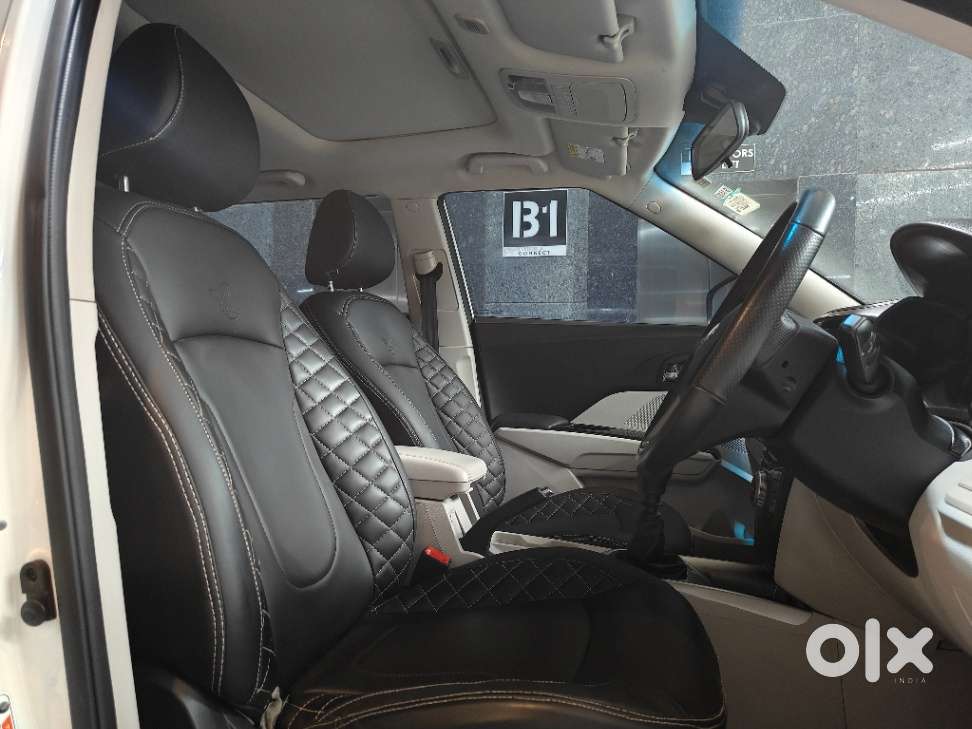 Mahindra Xuv300 W8 Option Diesel, 2022, Diesel