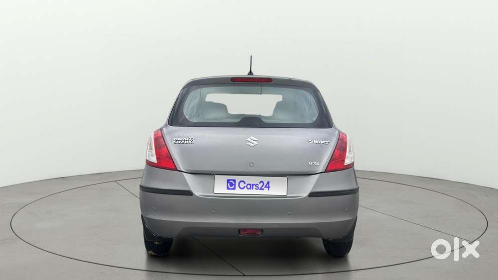 Maruti Suzuki Swift Vxi, 2015, Petrol