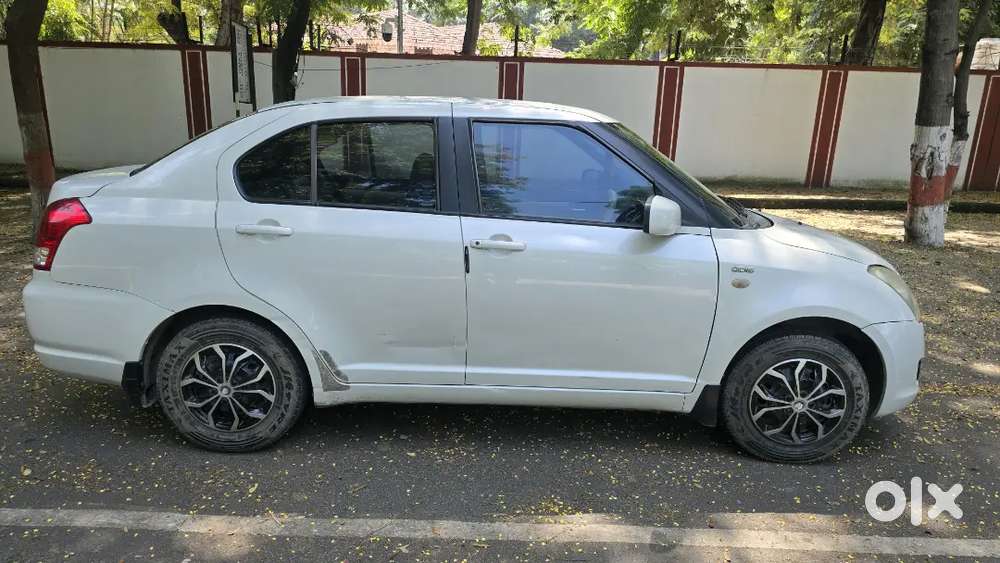Maruti Suzuki Swift Dzire 2010 Diesel Manual