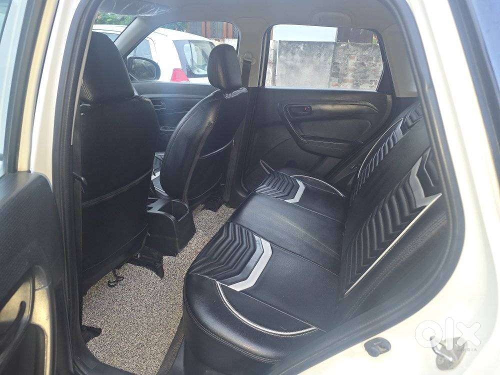 Maruti Suzuki Brezza Vxi At, 2020, Petrol