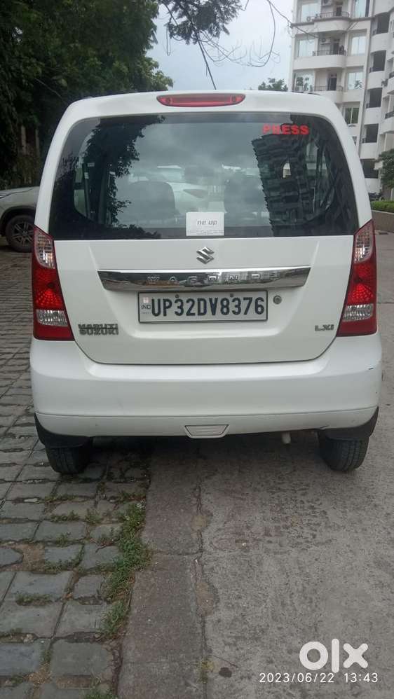 Maruti Wagon R Lxi 2011