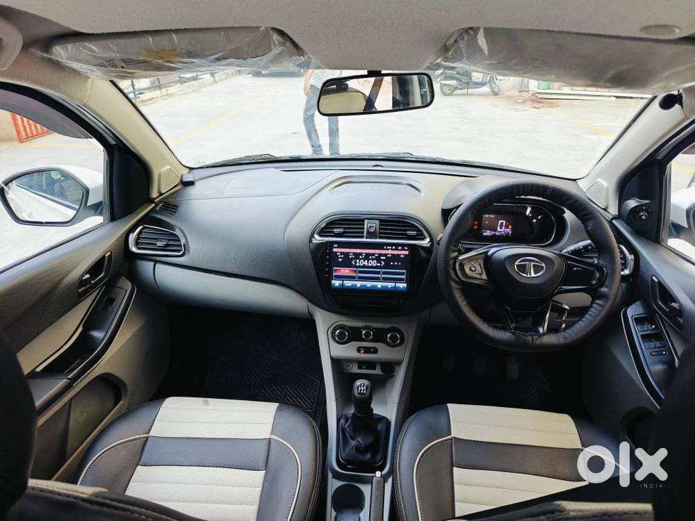 Tata Tiago 1.2 Revotron Xt (o), 2021, Petrol