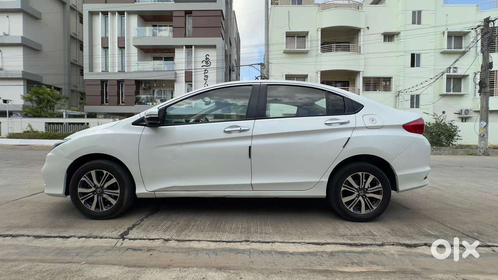 Honda City Vx Petrol Mt, 2022, Petrol