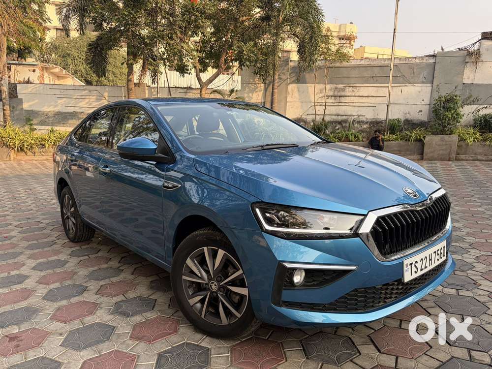 Skoda Slavia Style 1.0l Tsi Mt, 2023, Petrol