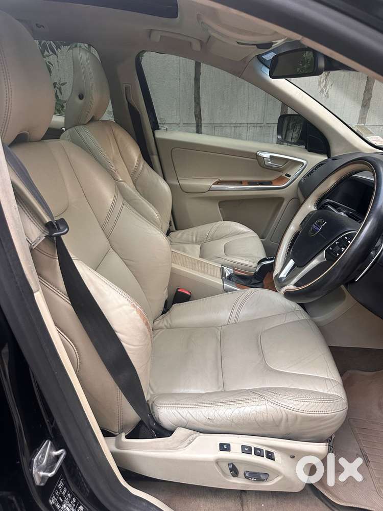 Volvo Xc60 D5 Awd Automatic, 2015, Diesel