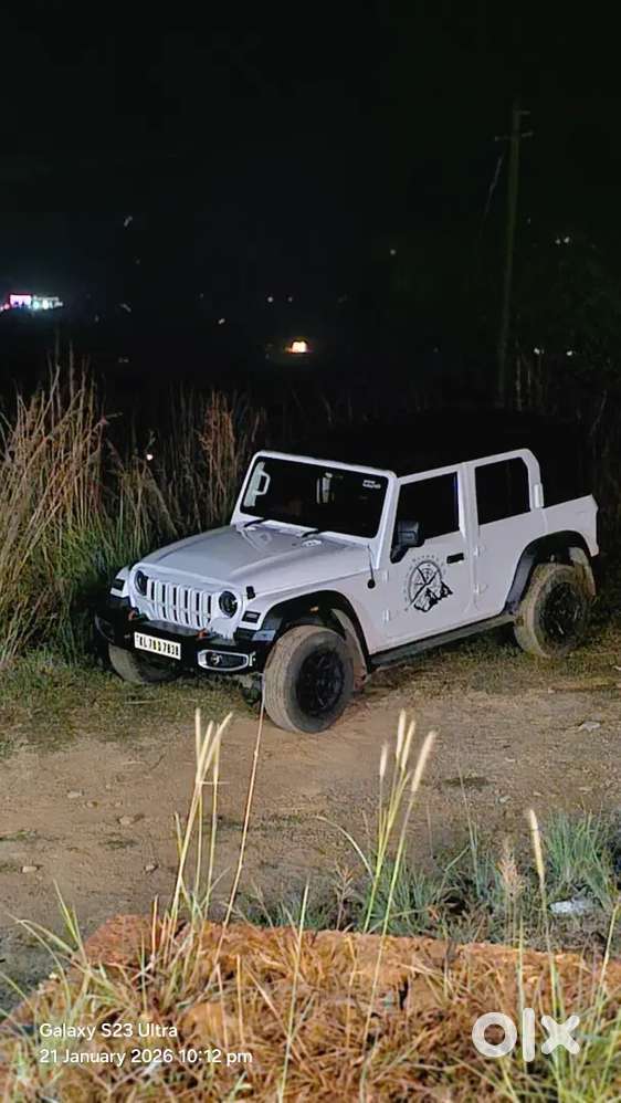 Mahindra Thar Roxx 2025