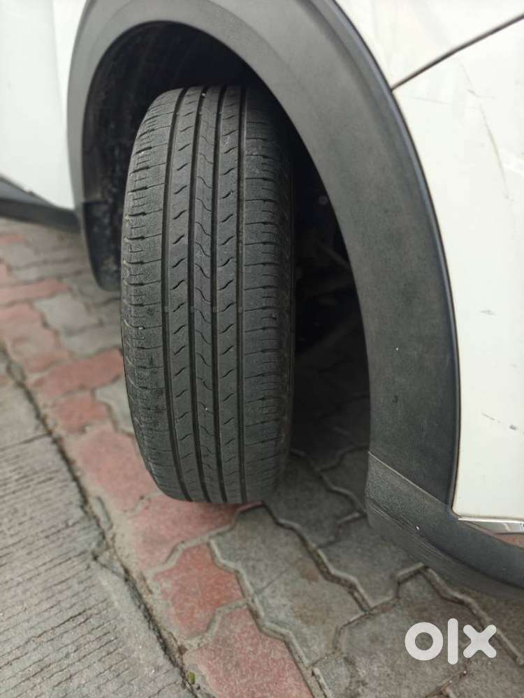 Kia Carens 1.4 Prestige Plus Turbo 7 Str, 2022, Petrol