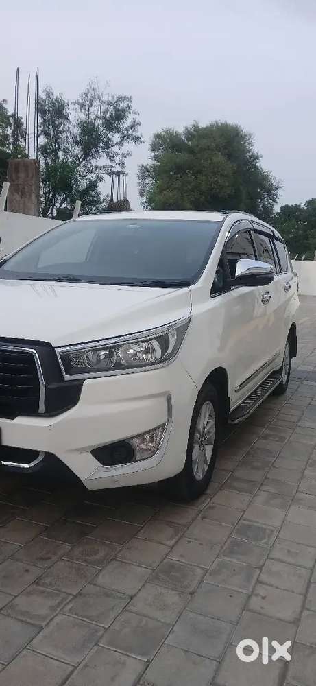Toyota Innova Crysta 2019