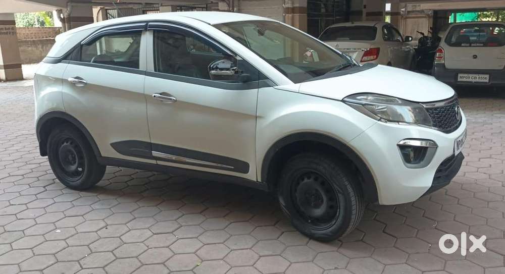 Tata Nexon 2018 Petrol Well Maintained