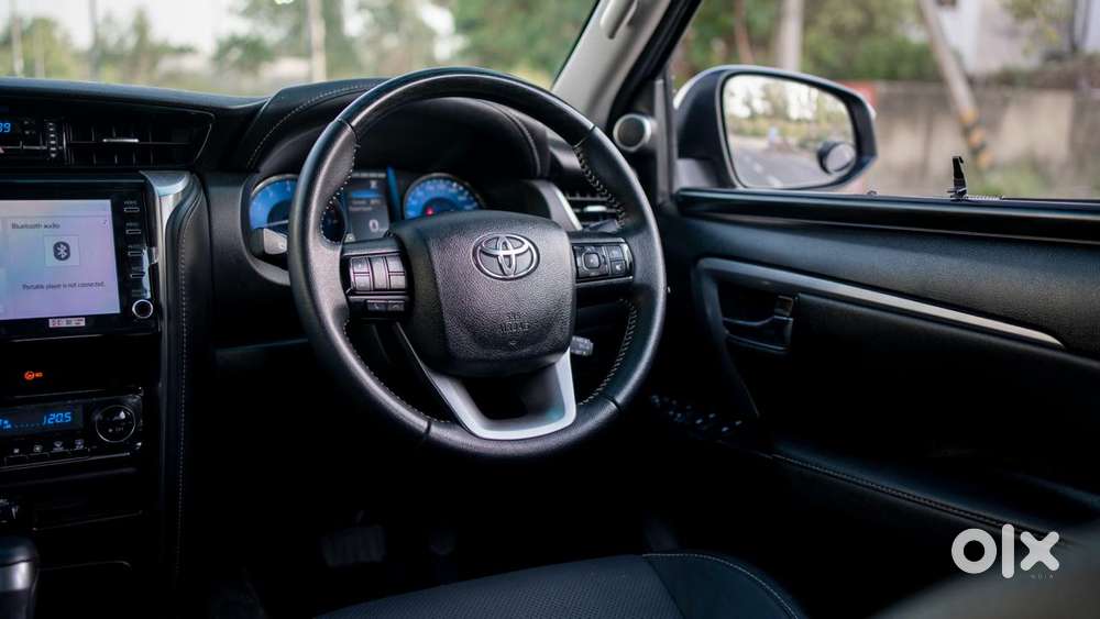 Toyota Fortuner 4x2 At 2.7 Petrol, 2022, Petrol