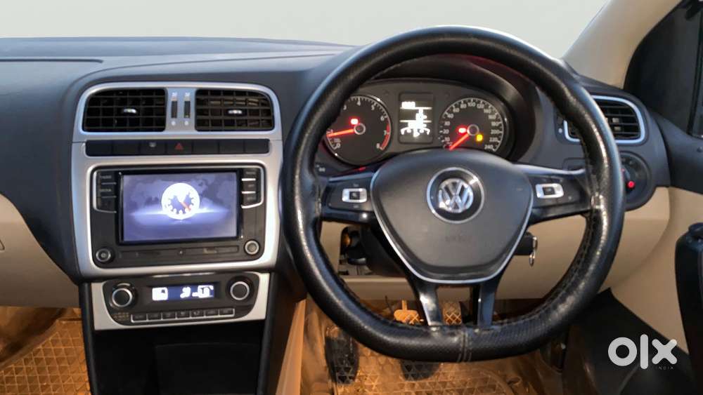 Volkswagen Ameo 1.2 Mpi Highline 16 Alloy, 2017, Petrol