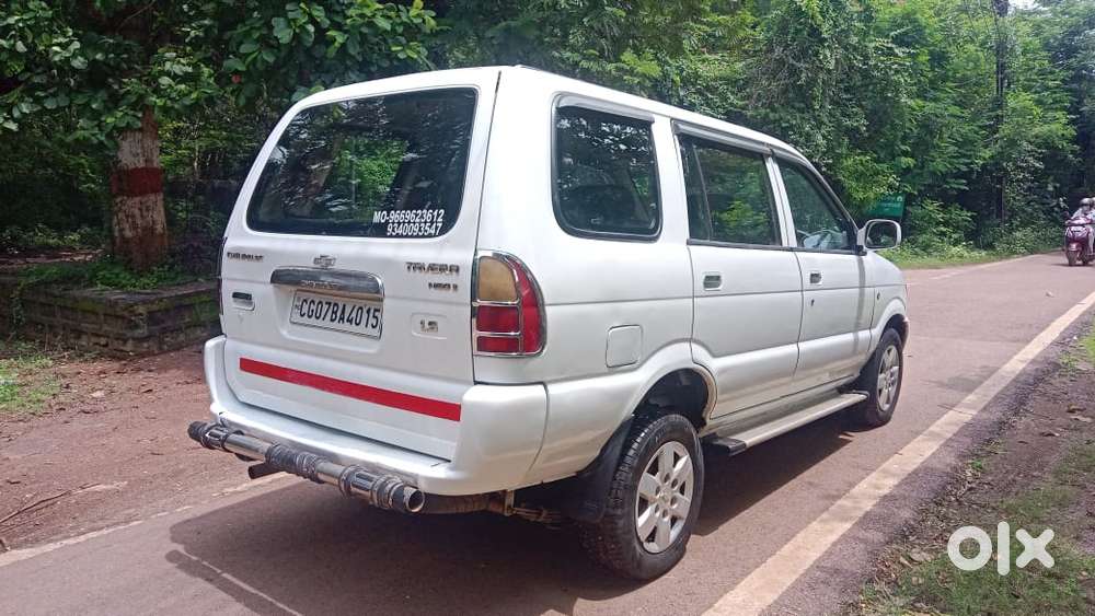 Chevrolet Tavera 2012-2017 Neo 3 Ls 7 Seats Bsiv, 2016, Diesel