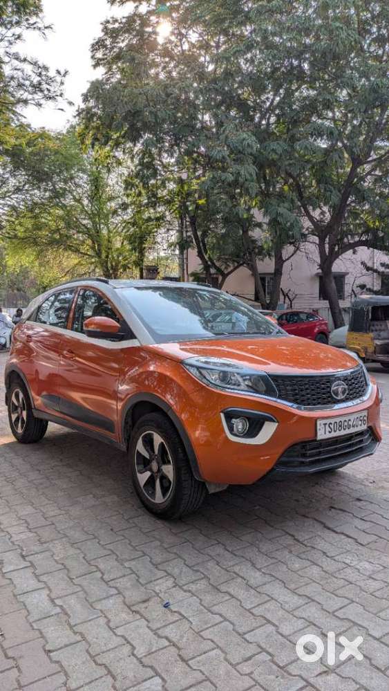 Tata Nexon 1.2 Revotron Xza Plus (o) Amt, 2018, Petrol