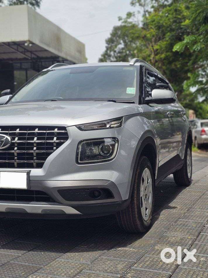Hyundai Venue 1.2 S Plus, 2021, Petrol