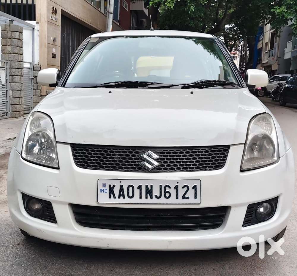 Maruti Suzuki Swift Vxi Bsiii, 2011, Petrol