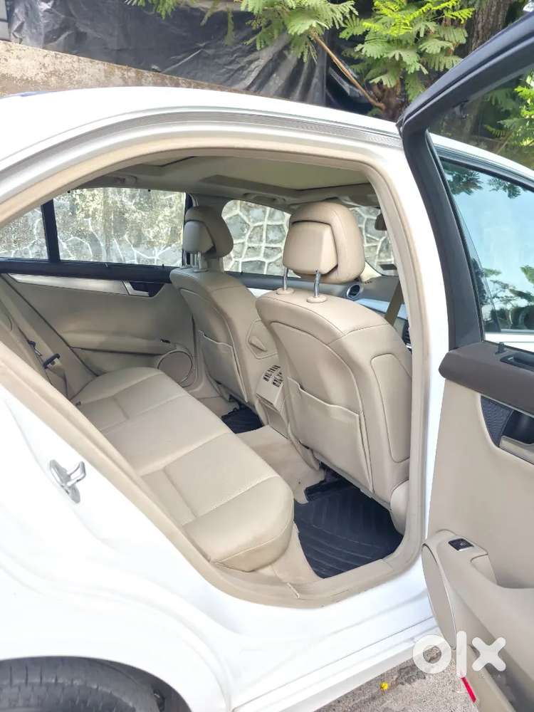 Mercedes-benz C-class 2013 Petrol Well Maintained