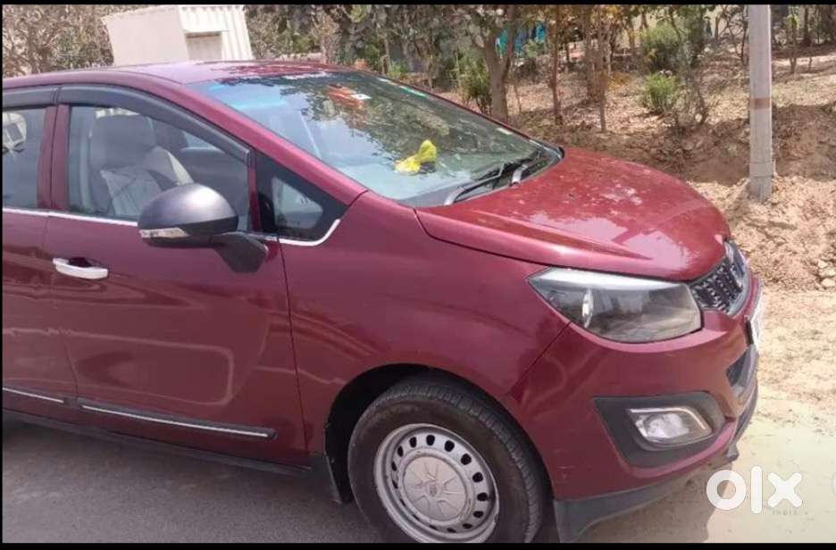 Mahindra Marazzo Diesel 2019