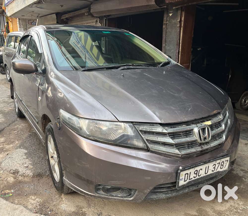 Honda City I Dtec V, 2012, Petrol