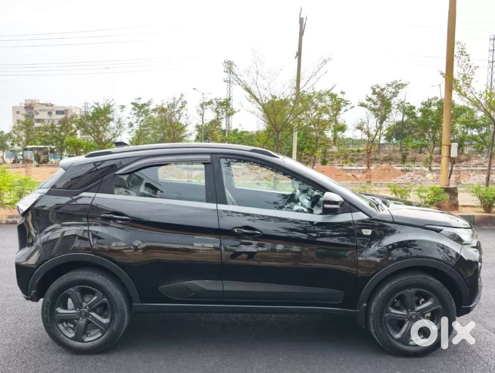 Tata Nexon 1.2 Revotron Xz Plus, 2022, Petrol