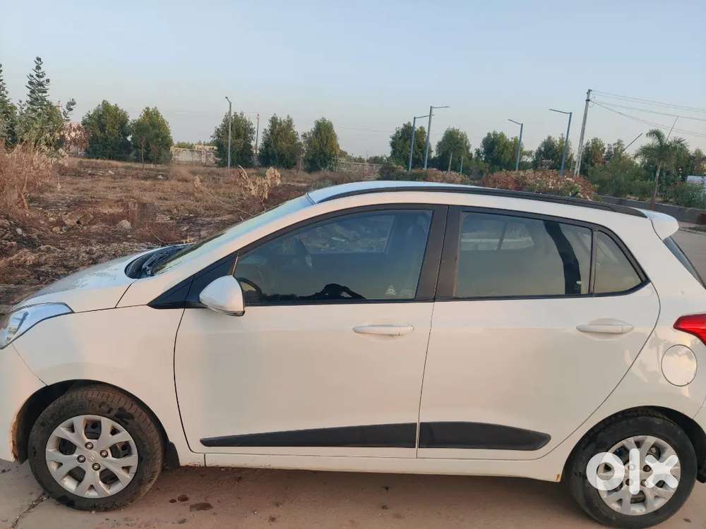 Hyundai Grand I10 Sportz 2016 Edition