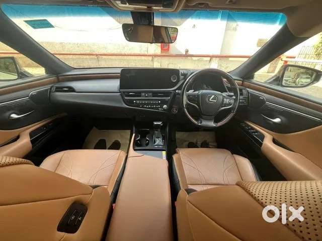 Lexus Es, 2023, Petrol