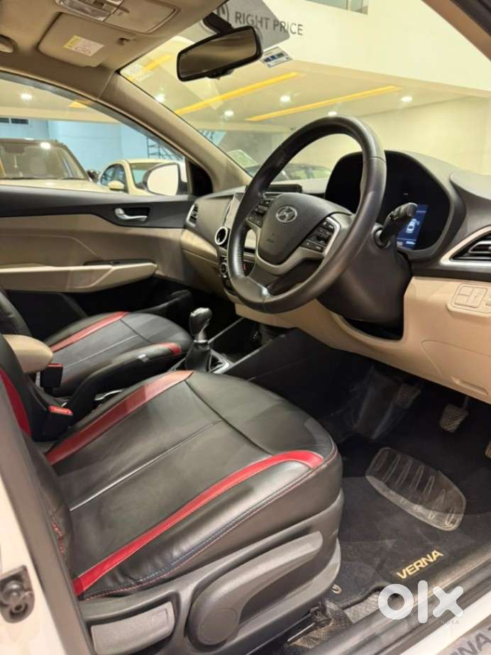 Hyundai Verna 1.5 Sx Petrol Mt, 2021, Petrol